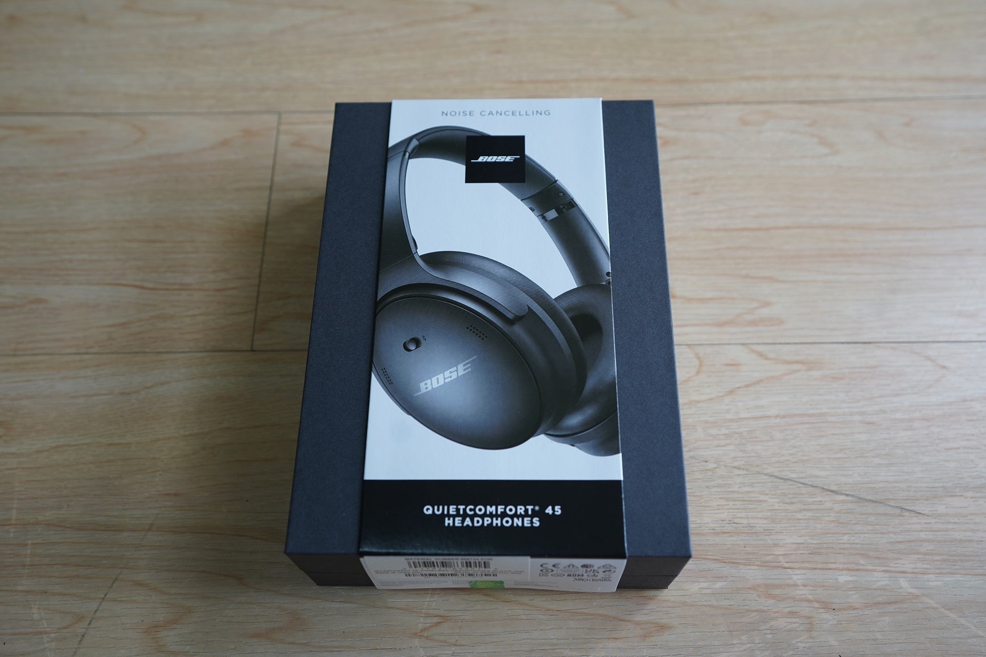 QuietComfort 45 Noise Cancelling Smart Headphones QuietComfort 45 Noise Cancelling Smart Headphones
